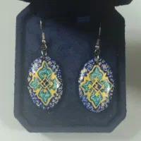 گوشواره مینا روی صدف، کار اصفهان