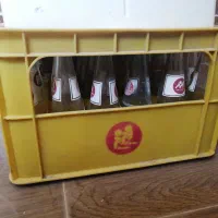 صندوق نوشابه با شیشه
