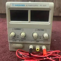 منبع تغذیه و سیخ رگال و پایه موبایل