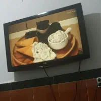 تلویزون ۴۲اینج اصل کره بدون خط خش
