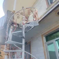 پله گردان فلزی