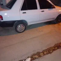 مربی رانندگی خانم