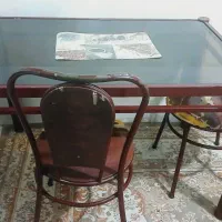 میز و صندلی