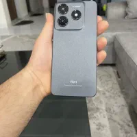 گوشی خوش رخ و باکیفیت