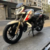آپاچی ۲۰۰ مدل ۹۸