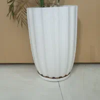 سه عدد گلدان