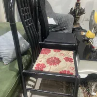 چهار عدد صندلی چوبی ومحکم
