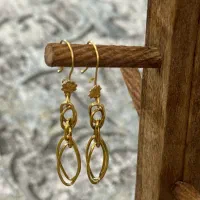 گوشواره کارکرده