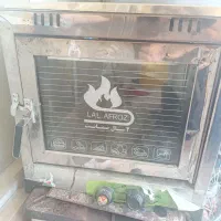 تنور گازی سالم کم در حد چند بار استفاده شده