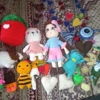 تعدادی عروسک بافتنی نو فارسان