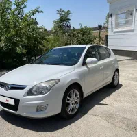 هیوندا i30 2011