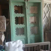 درب و پنجره قدیمی