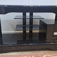میز تلویزیون شیشه ای