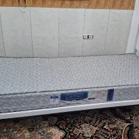 تخت یکنفره با تشک