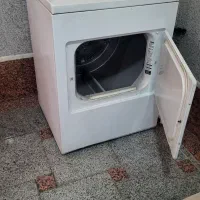 ماشین خشک کن لباس