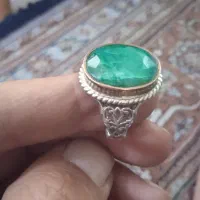 انگشتر نقره سنگ زمرد و عقیق شرف شمس