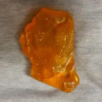 سنگ کهربا راف