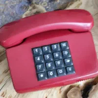 گوشی المانی