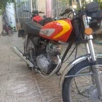 موتورسیکلت هوندا۱۲۵ پلاک ملی