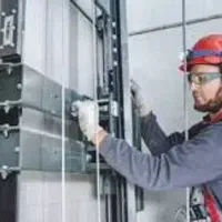 استخدام سرویسکار اسانسور و نیروی ساده