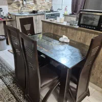 میز ناهار خوری ۴نفره