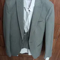 کت وشلوار