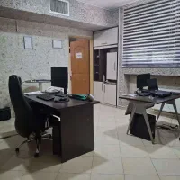 استخدام ادمین پیج اینستاگرام و سایت