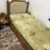 تخت و تشک