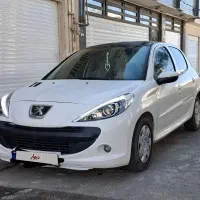 206 فیس لیفت شده