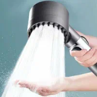 شروع شاد روزت از حمامه/با سردوش پرفشار ماساژور دار
