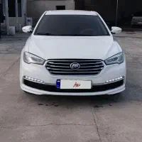 لیفان 820