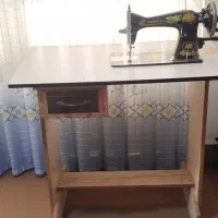 چرخ خیاطی ومیز