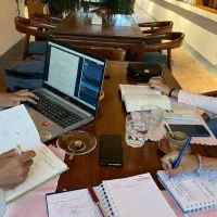 ادمین حضوری
