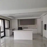 ۷۰ متر ۲خوابه بازسازی شده غرق‌نور