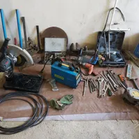 وسایل ابزار آلات صنعتی کم کارکرده موجود میباشد