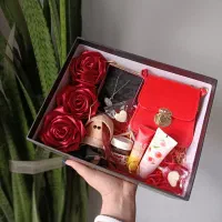 پک هدیه لاکچری با قیمت مناسب