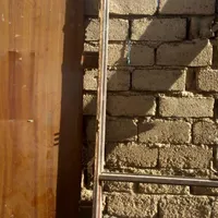 درب چوبی هال یا اتاق با چارچوبش تمیز تمیز|مصالح و تجهیزات ساختمان|شادگان, |دیوار