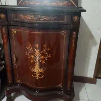 آینه و کنسول