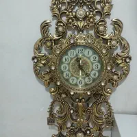 ساعت دیواری