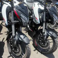 ان اس ۲۰۰ ns200 مدل ۱۴۰۵
