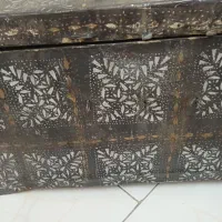 صندوق قدیمی  قدمت ۷۰ ساله