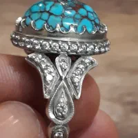 فیروزه عنکبوتی محک نیشابوری