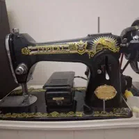 چرخ خیاطی با دینام