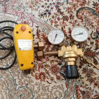 دو مانومتر اصل سوئیس یکی برای co2 یکی آرگون