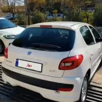 ماشین ۲۰۷ ۹۶ سقف فلز با رینگ