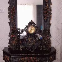 آینه شمعدان به همراه میز وساعت