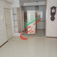 یک باب آپارتمان تمیز واقع در فاز 4 سهند 1.2.3