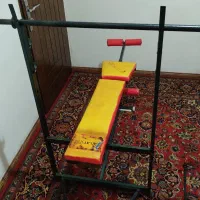 میز پرس پنج کاره با هالتر، وزنه و دمبل