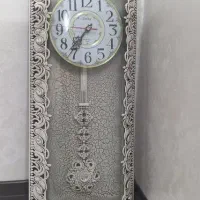 ساعت دیواری پاندول‌دار سالم و شیک
