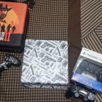 ps4 اسلیم. کپی خور